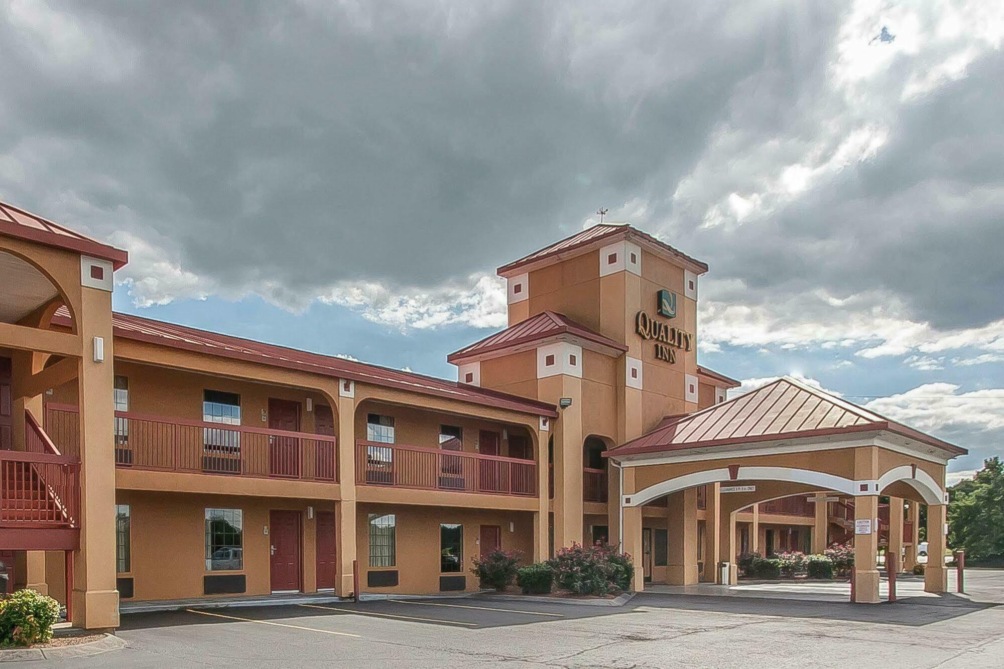 Quality Inn - White House Luaran gambar